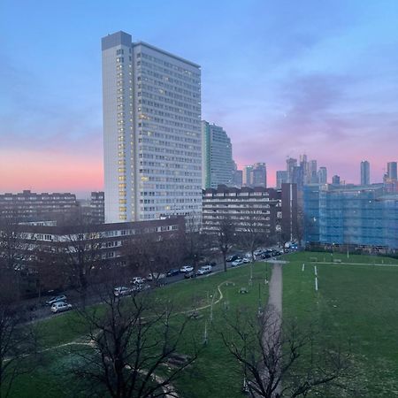 Immaculate 2Bed Apartment In London- City Views Bagian luar foto