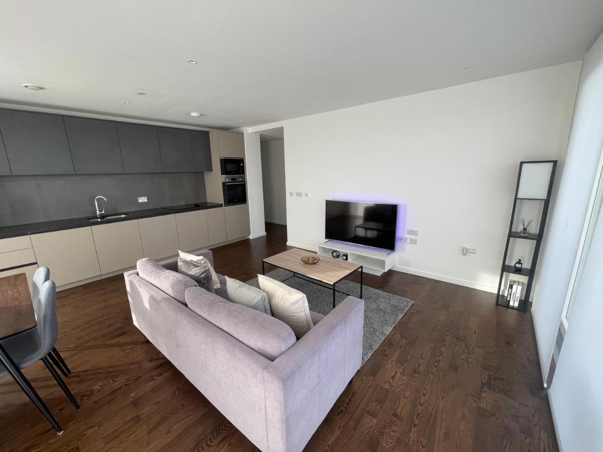Immaculate 2Bed Apartment In London- City Views Bagian luar foto