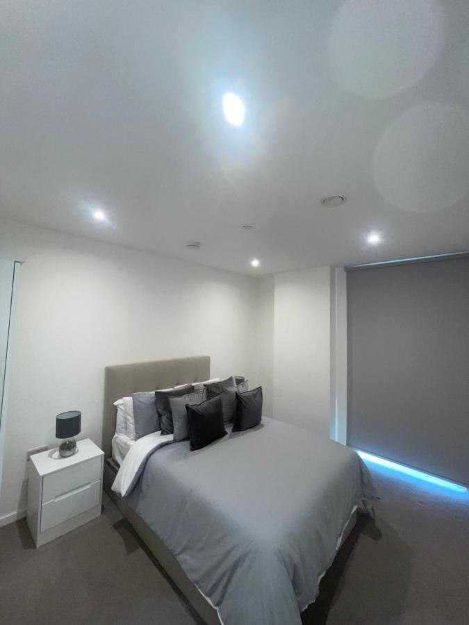Immaculate 2Bed Apartment In London- City Views Bagian luar foto