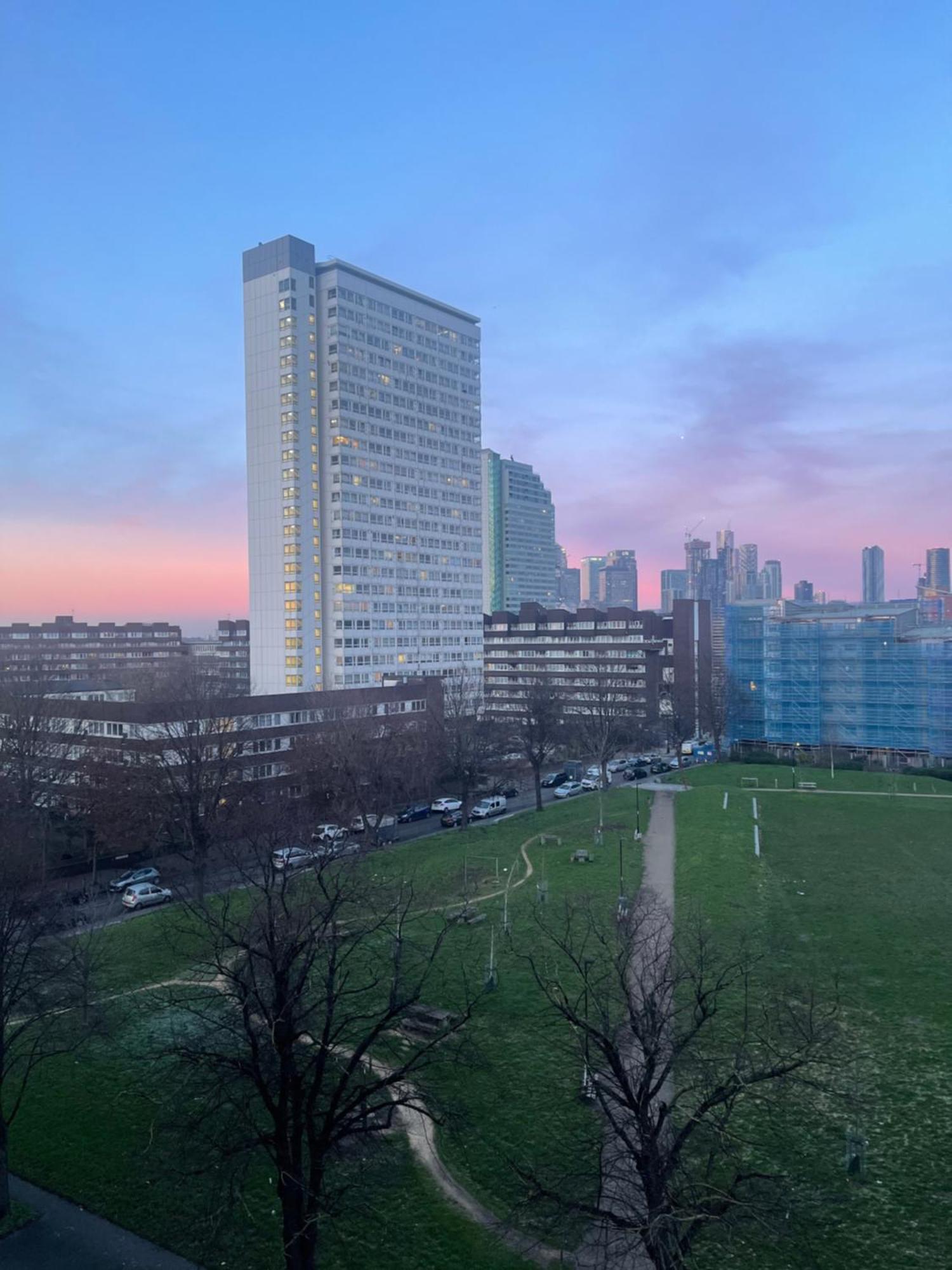 Immaculate 2Bed Apartment In London- City Views Bagian luar foto
